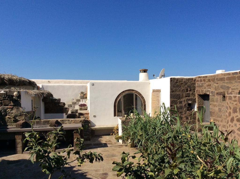Le Maioliche Scauri (Sicily) Bagian luar foto