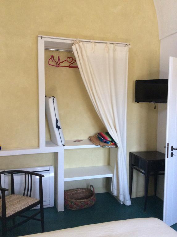 Le Maioliche Scauri (Sicily) Bagian luar foto